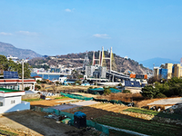 준불연 경질우레탄폼 단열뿜칠